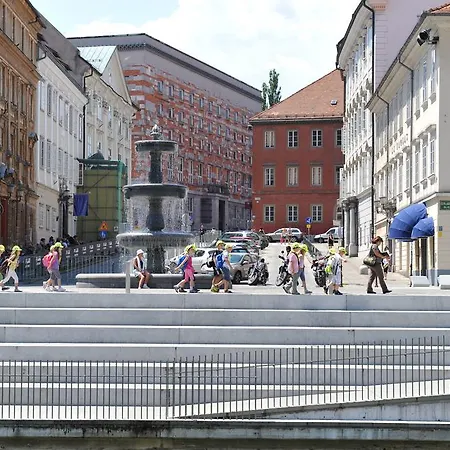 Tiny Nika Apartman Ljubljana